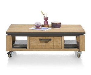 Table basse en bois avec accents métalliques noirs