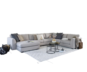 Ambiance salon moderne et chaleureux avec grand canapé d'angle en tissu gris clair