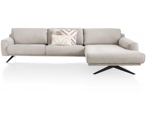 Canapé d'angle contemporain en tissu gris clair et piétement design
