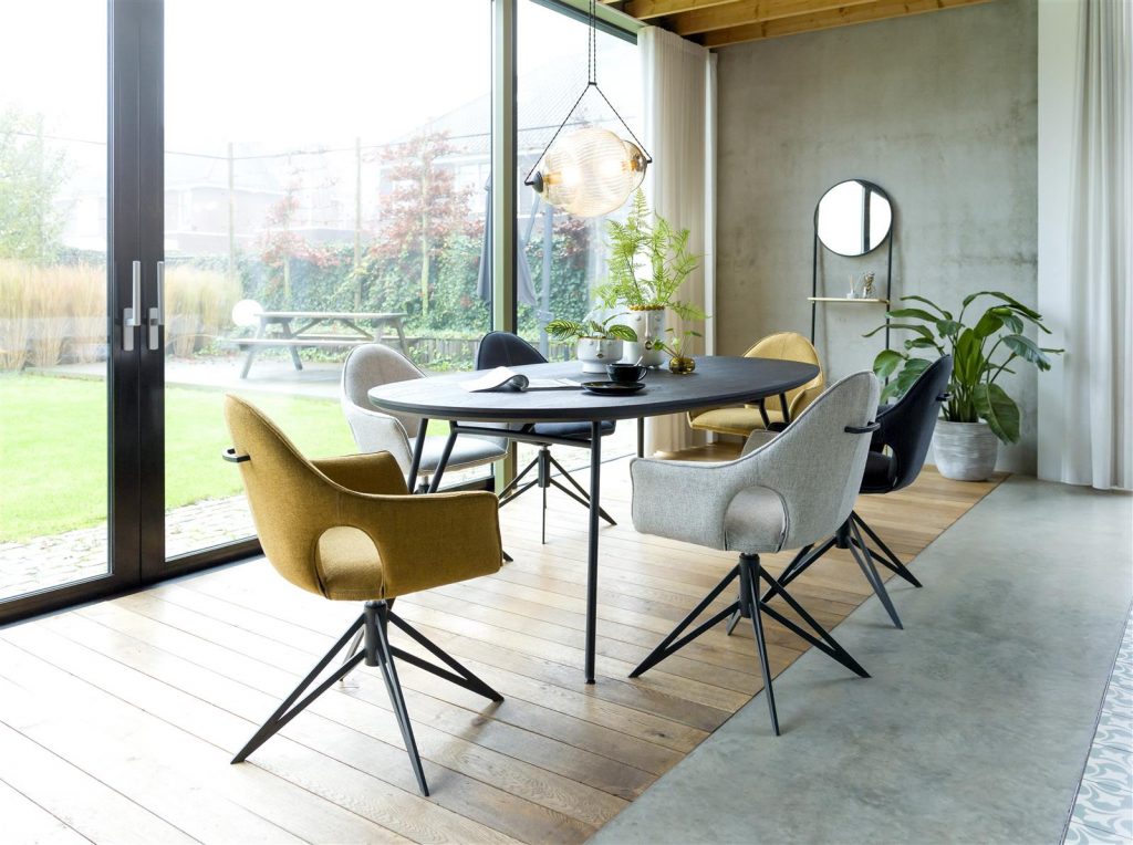 Salle à manger contemporaine et scandinave