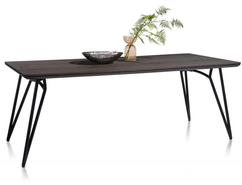Table à manger scandinave bois de chêne et métal noir