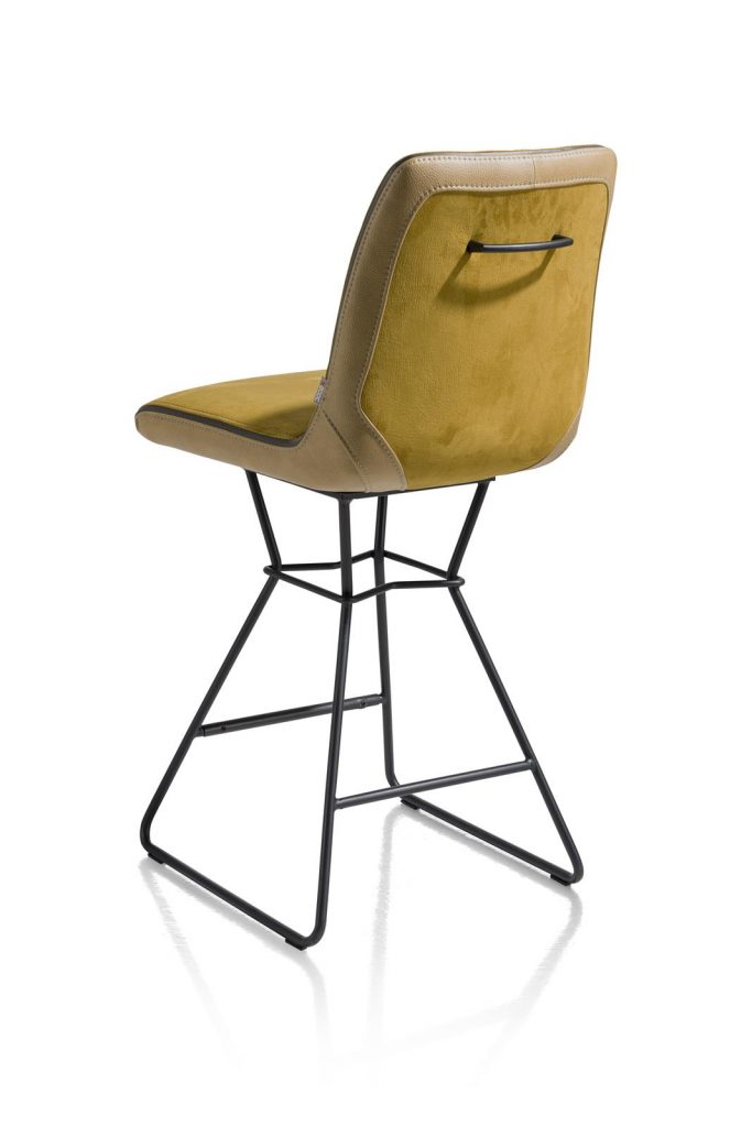 Chaise de bar moderne et confortable en tissu jaune