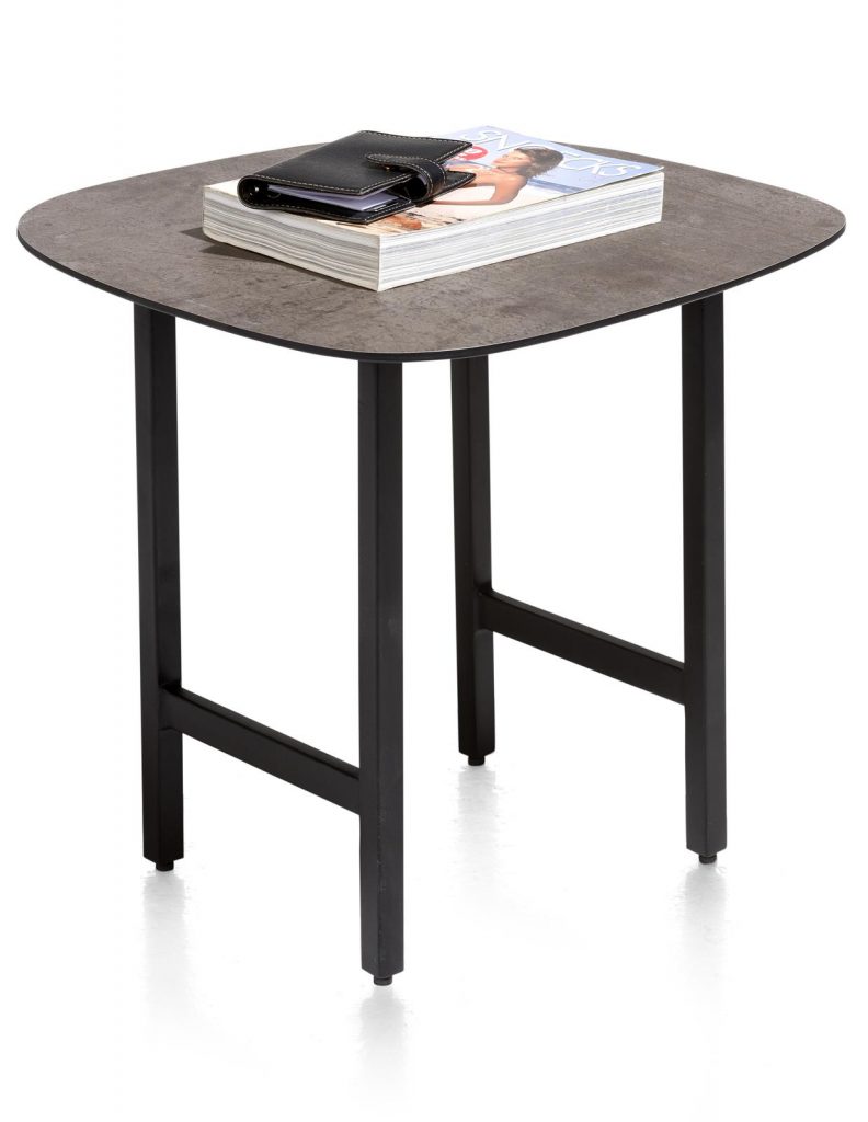 Table d'appoint plateau aspect béton et piétement métallique noir