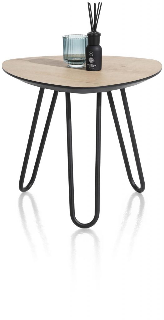 Table d'appoint scandinave et contemporaine couleur bois naturel