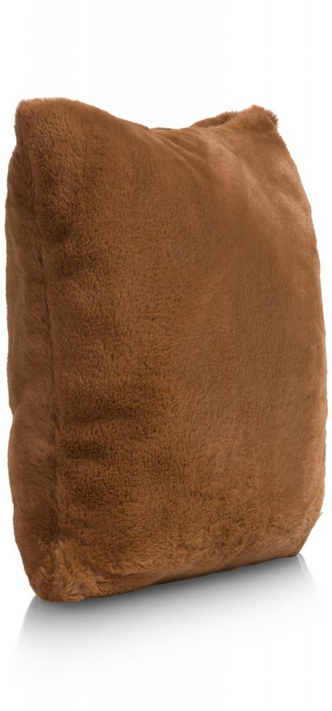 Coussin doux et cosy camel