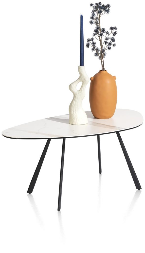 Table basse plateau forme organique en céramique motif marbre blanc