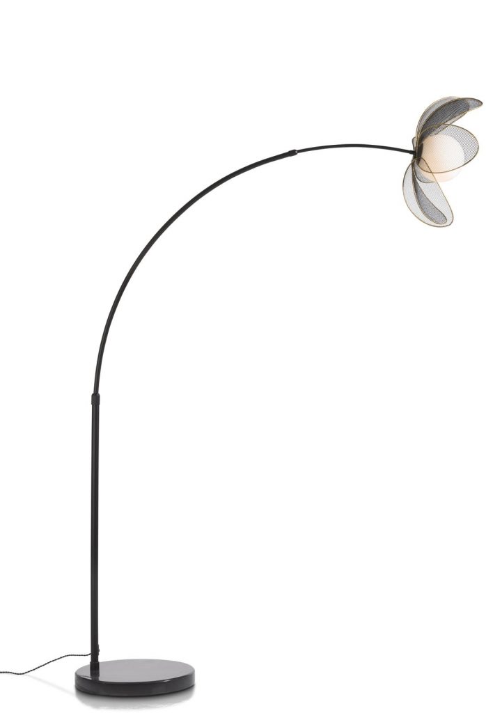 Lampadaire moderne et industriel formant une fleur