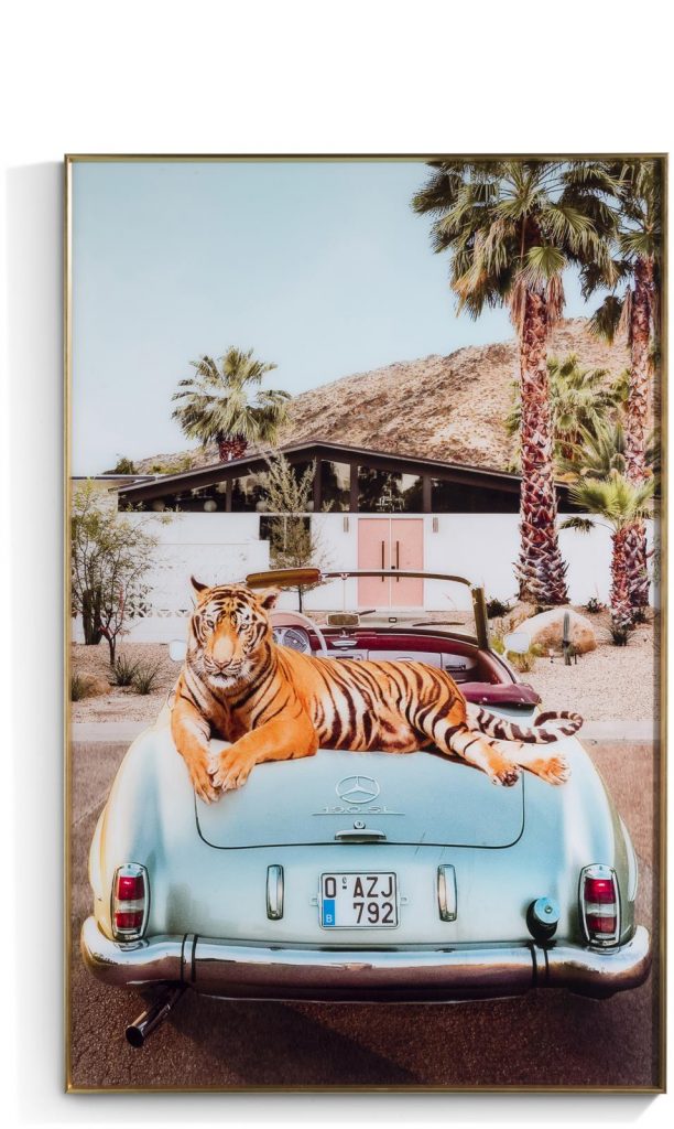 Tableau style hollywood tigre sur une voiture