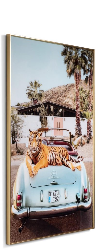 Tableau style hollywood tigre sur une voiture