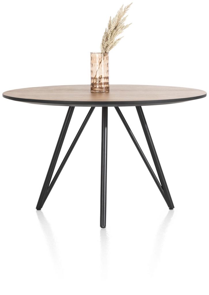 Table ovale en bois de noyer et pied scandinave moderne