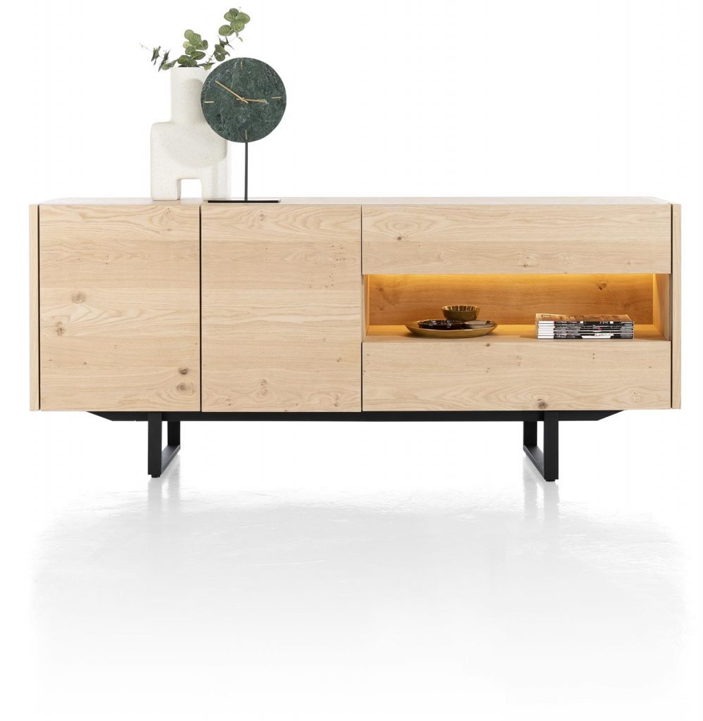 Buffet moderne en bois de chêne naturel