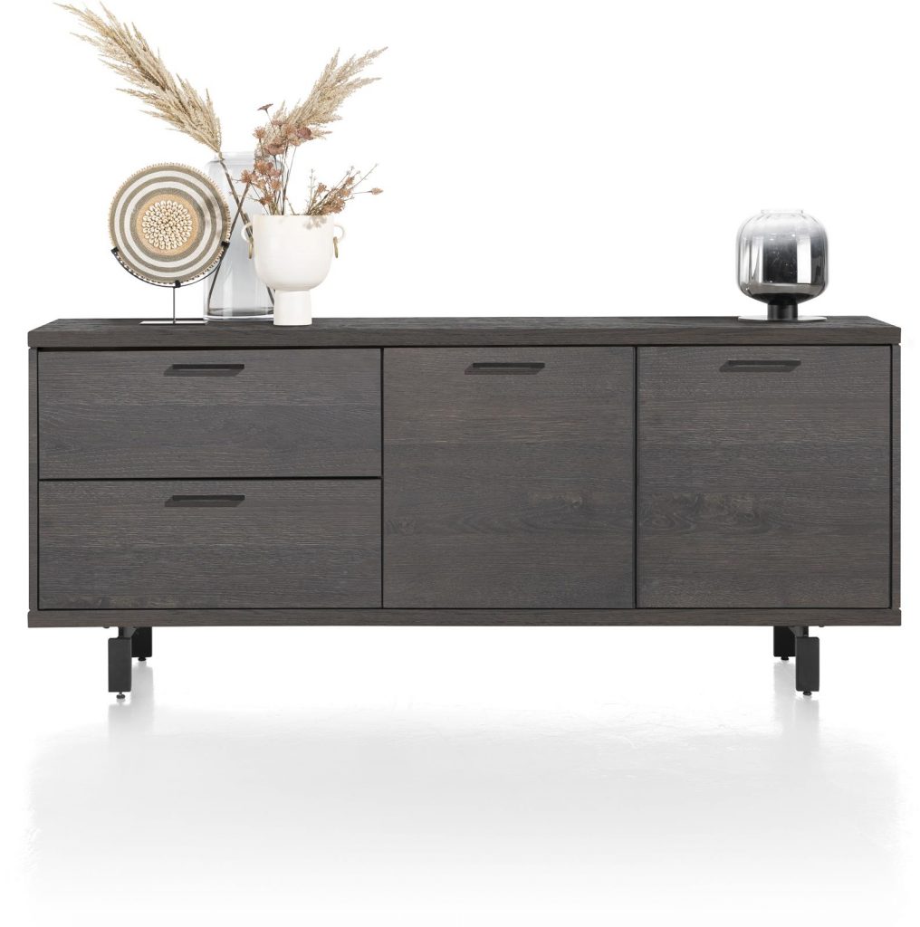 buffet intemporelle en bois brut