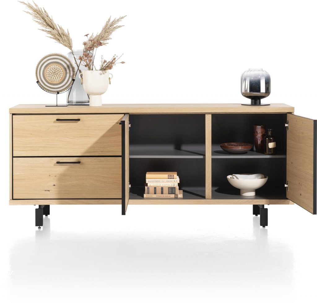 buffet intemporelle en bois brut