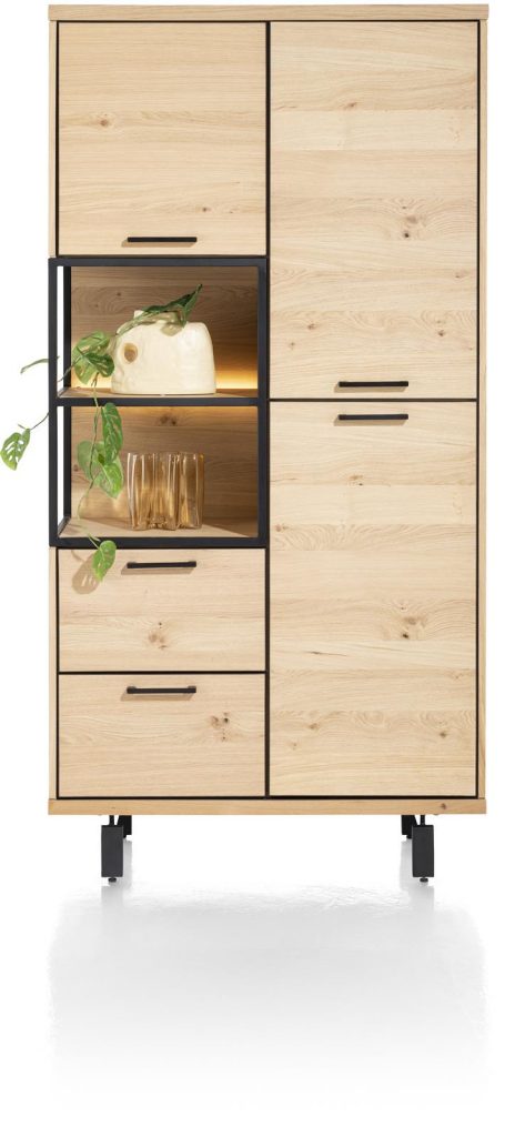 Armoire moderne et placage bois de chêne avec éclairage LED intégré