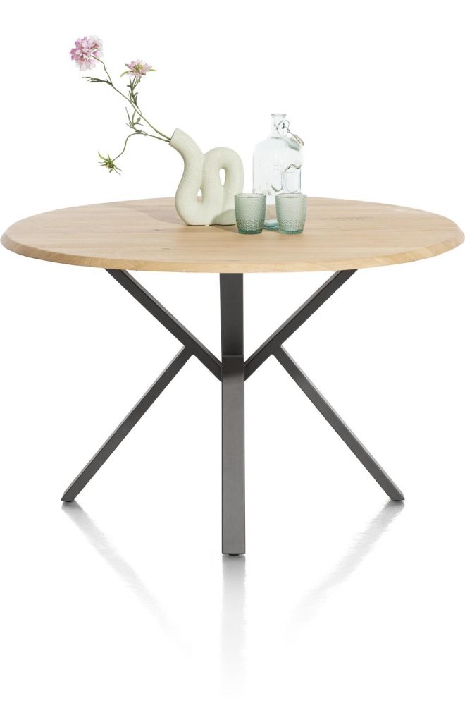 table scandinave avec pied central